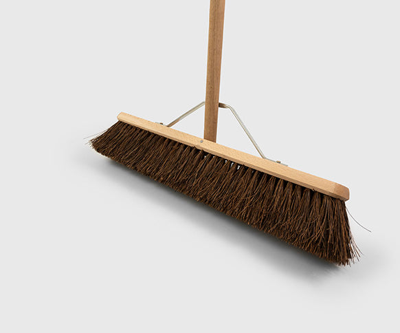 Platform Broom - Industrial Medium - H5/5 with fitted handle