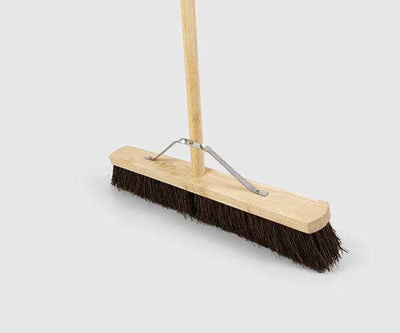 Platform Broom - Value Stiff - VR7 with fitted handle