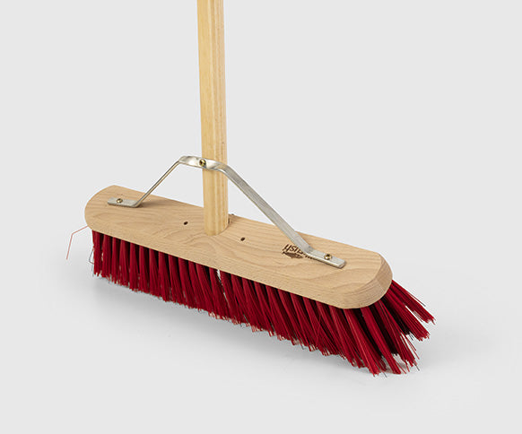 Platform Broom - Finest Medium - YZ118 with fitted handle